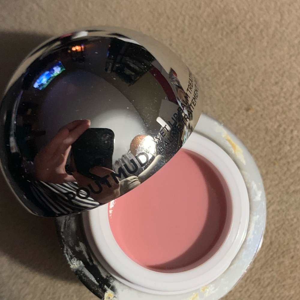 GlamGlow PoutMud Wet Lip Balm Treatment
